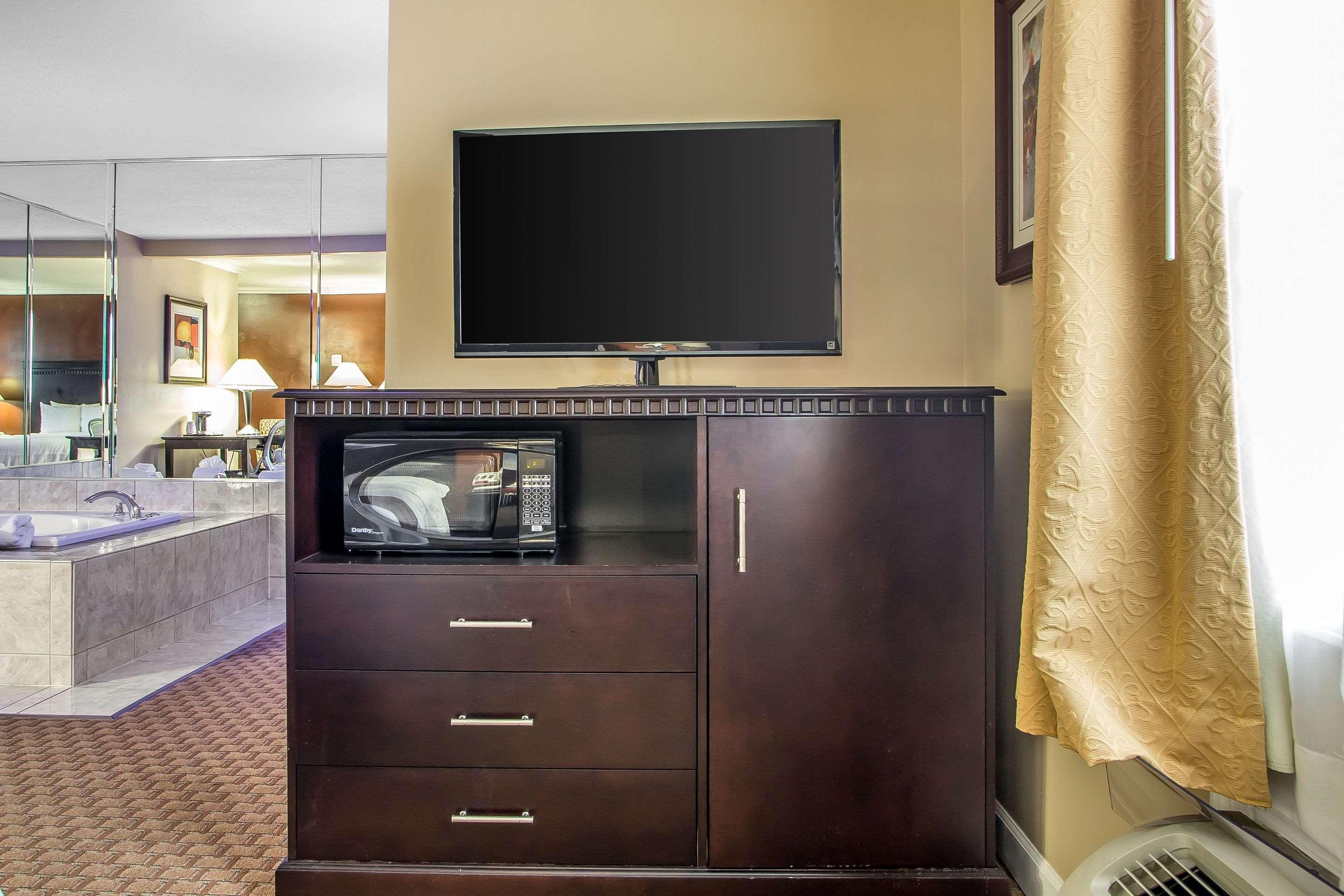 Schiller Park Quality Inn O'Hare Airport מראה חיצוני תמונה